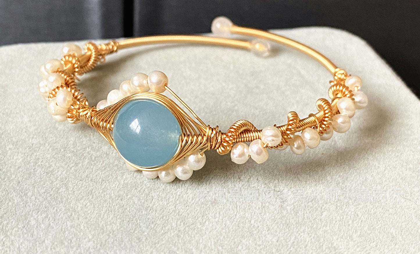 Handmade Hailan Baohai White Pearl Bracelet