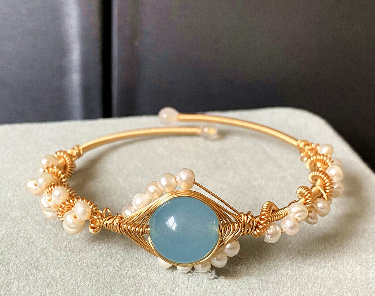 Handmade Hailan Baohai White Pearl Bracelet